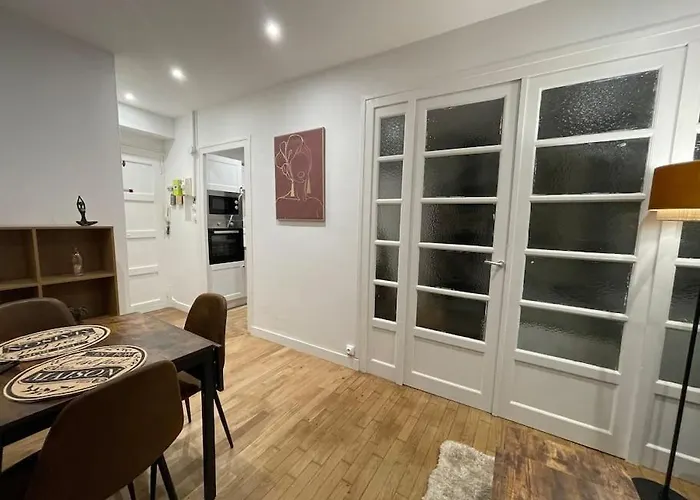 Apartment Republique Garden *